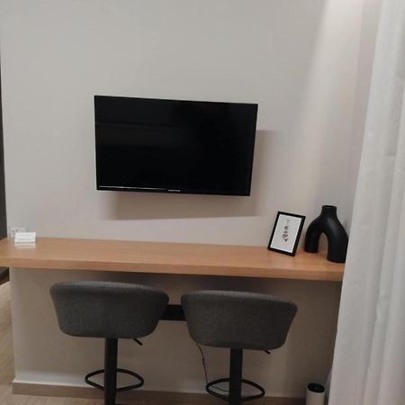 Apartamento Simple, Calm And Luxurious Kalamata Exterior foto