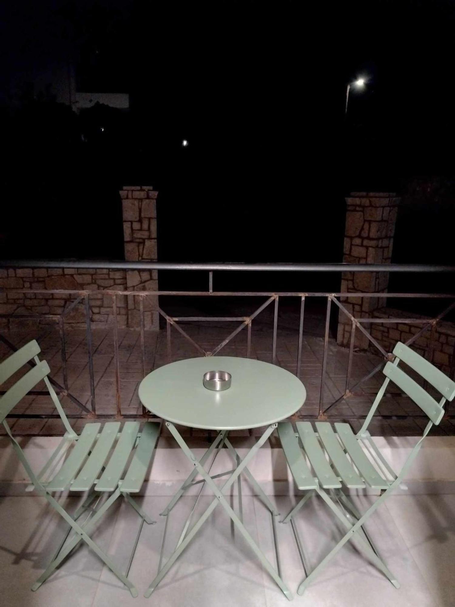 Apartamento Simple, Calm And Luxurious Kalamata Exterior foto