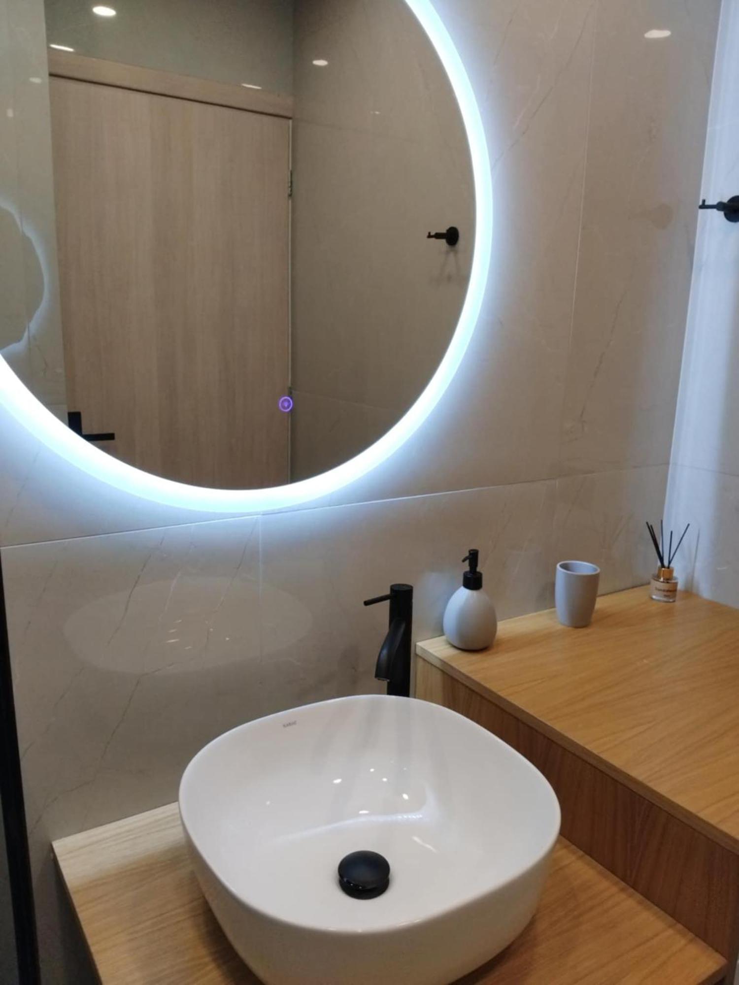 Apartamento Simple, Calm And Luxurious Kalamata Exterior foto